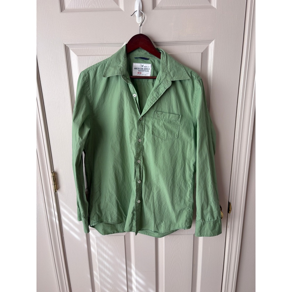American Eagle Button Down Mens Medium Green Vintage Fit Long Sleeve Pocket Top